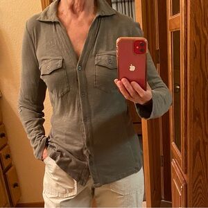 10/10$ Bundle 10 (4-5$) items for a 10$ offer. INC International Concepts Shirt.